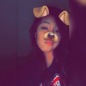 Meet your Posher, Abigail